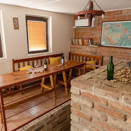 Cabernet Apartament *