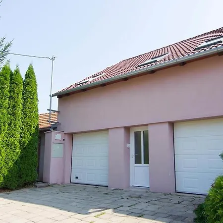 Apartament Cabernet Velké Pavlovice