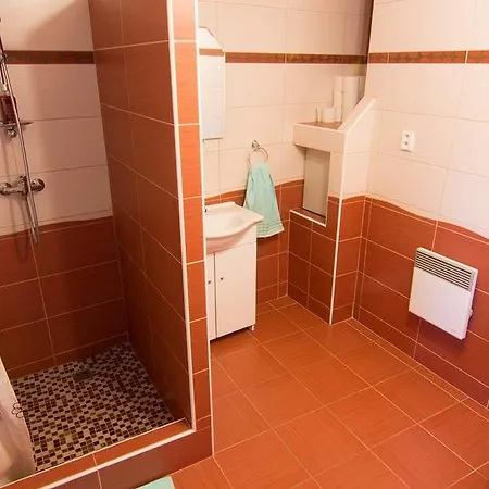 Cabernet Apartment